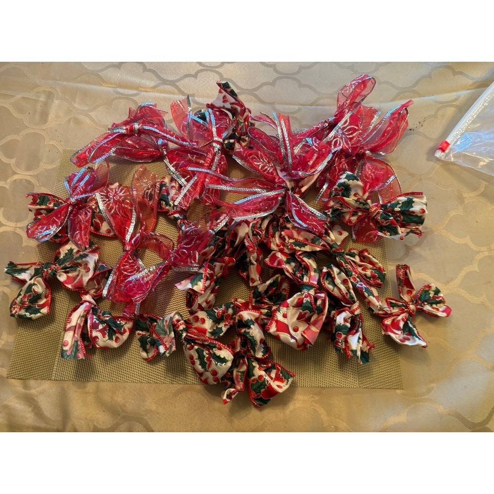 Vintage Christmas Tree Big Lot Red Green Gold Bows Barrette Holiday Decor